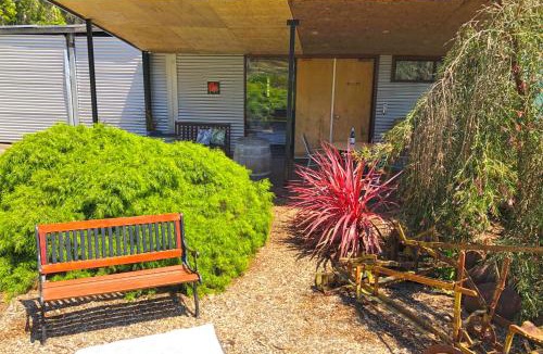 Healesville House | Valley Farm Vineyard Villas