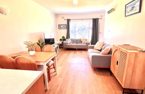 Victor Harbor Apartment | Victor Seaside Villa