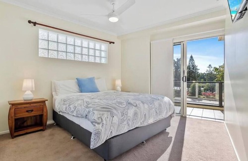Rockhampton Apartment | Victoria's Apartment | Riverfront, Pool, CBD