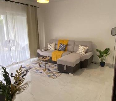 Cayenne House | Villa Ébène