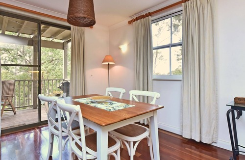 Pokolbin Villa | Villa 2br Bardolino Villa located within Cypress Lakes Resort
