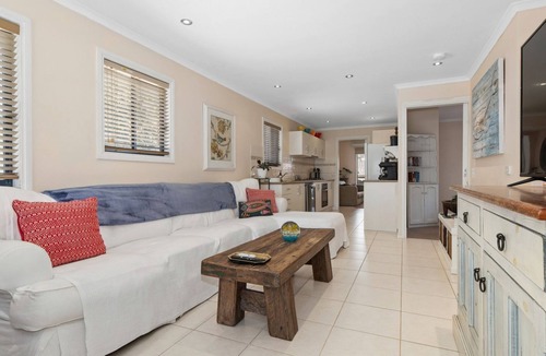Somers Cabin | Villa 32 at Somers Beach