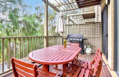 Pokolbin Villa | Villa 3br Chianti Villa located within Cypress Lakes Resort