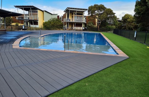 Normanville Villa | Villa 7 South Shores Resort, Normanville - Modern and Stylish Beach Villa
