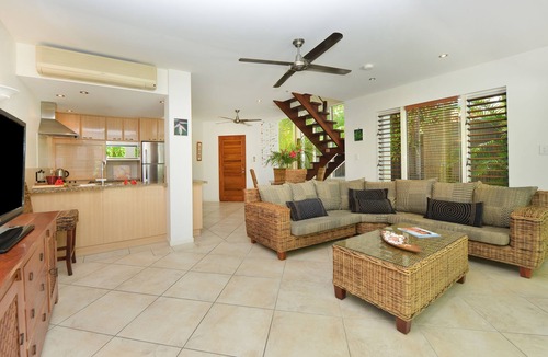 Port Douglas Villa | Villa Frangipani Port Douglas