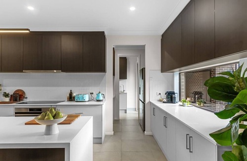 Port Hughes House | Villa Port Hughes - Luxury 4 Bedroom Home in Port Hughes