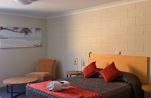 Moranbah Hotel | Village National the Isaac