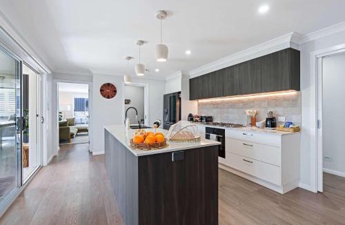 Bletchington House | Vinosa - Serene High-End Retreat