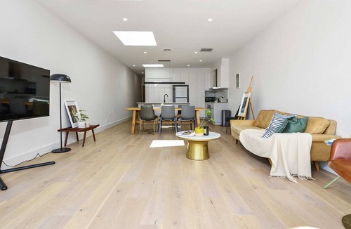 Brunswick North House | Vintage Cottage in Davies St