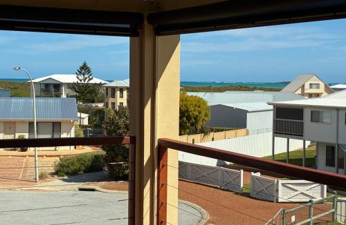 Cervantes House | Vista Del Mar