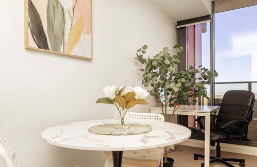 Adelaide Central Business District Apartment | Vista One | Central Adelaide 1BR with Beautiful Views
