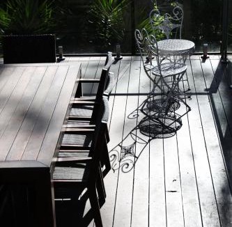 Olinda Villa | Vivian's Cottage with Cozy Fireplace! Pets Freindly!