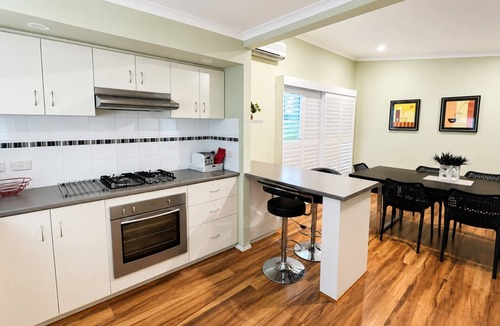 Broadwater House | Wack-A-Doo at Cabin 1 - Modern Family Retreat at Geographe Bay Holiday Park