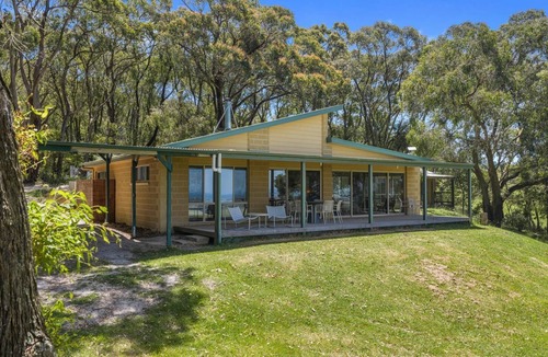 Fish Creek House | Wake Up to Wildlife & Prom Views on 3 Acres | Pizza Oven | Fish Creek | Sleeps 8
