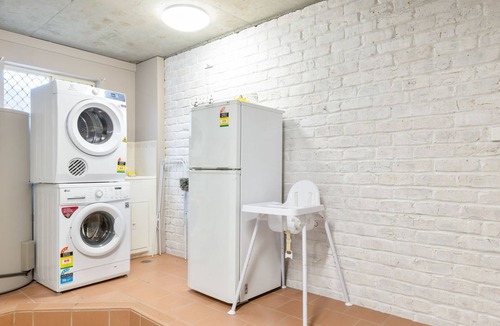 South West Rocks House | Walk, Relax, Enjoy - stylish townhouse, steps from beaches and shops