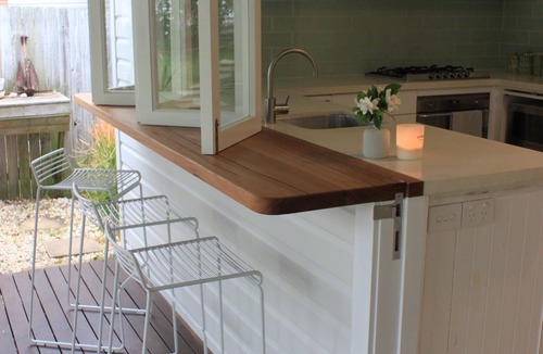 Avalon Beach House | Walk to Avalon Beach - Gorgeous Beach house & Cabin - Child & Pet friendly