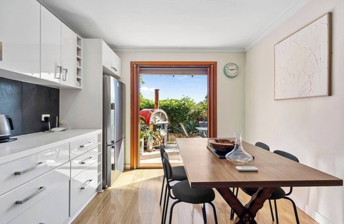 Scarborough Apartment | Walk to beach, lake views, 2BR retreat