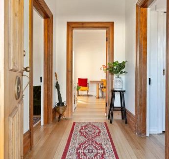 South Launceston House | Walk To City & Hospital