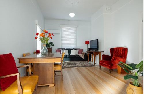 South Launceston House | Walk To City & Hospital