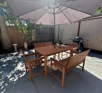 Flemington House | Walk to Flemington Racecourse - Free Parking & Wi-fi