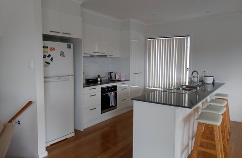 Scotts Head House | Walk to the beach or river. Family-friendly modern beach house.