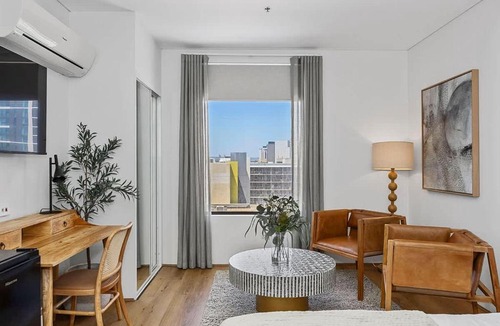 Perth Central Business District Apartment | Walk to the Swan River & Hay Street Shopping Mall!