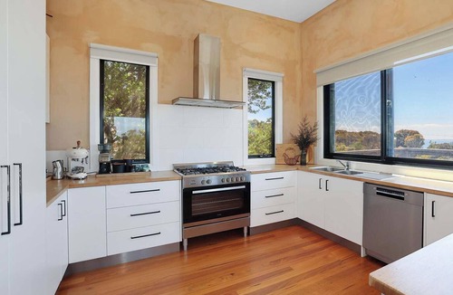 Walkerville South House | Walkiez Stay 3 Pay 2 Winter Special