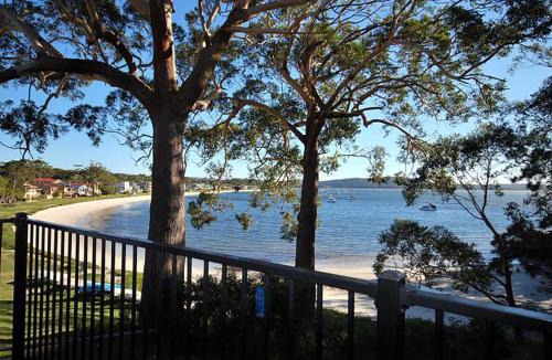 Salamander Bay House | Wanda Magic beautiful water front house