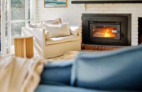Fairhaven House | Wander to the Beach in Minutes