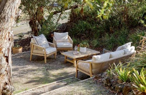 Fairhaven House | Wander to the Beach in Minutes
