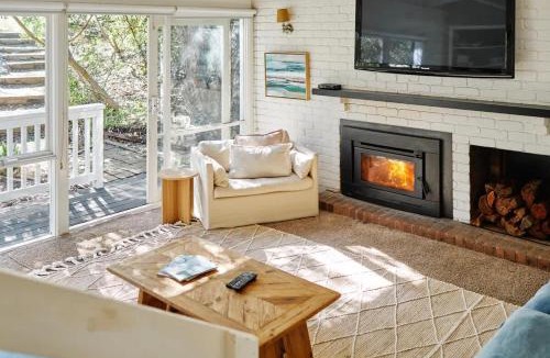 Fairhaven House | Wander to the Beach in Minutes