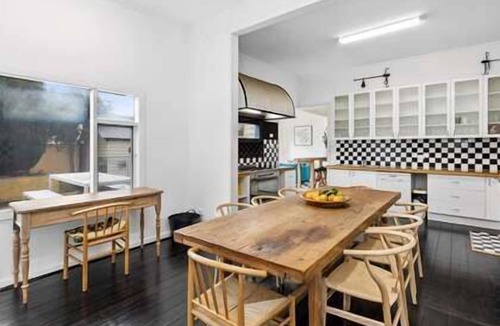 Queenscliff House | Waratah at Queenscliff