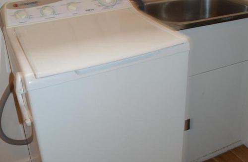 Rosebud Apartment | Waterfall Cottage