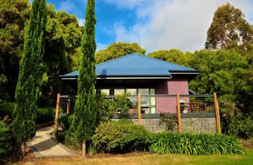 Margaret River Cabin | Waterfall Cottages