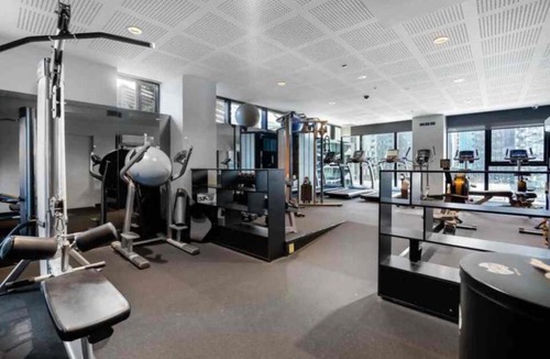 Docklands Apartment | Waterfront 2BR DreamView-Docklands-Gym-Pool-Free Parking