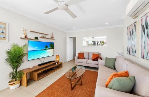 Soldiers Point Apartment | Waterfront Apartment - Soldiers Point