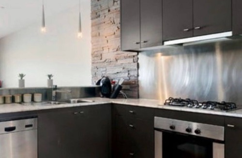 Patterson Lakes Apartment | Waterfront Marina Escape