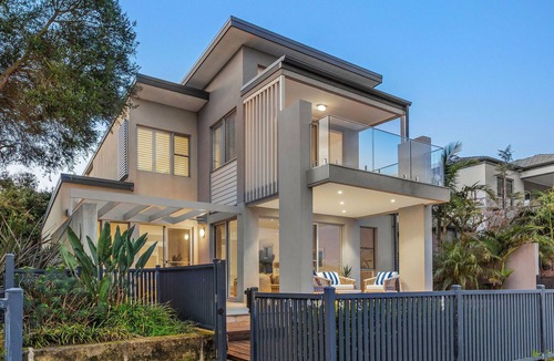 Safety Beach House | Waterfront Martha Cove Getaway, 250m from beach