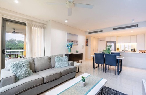 Darwin City Centre Apartment | Waterfront Retreat: Ocean Views ~ Pool ~ Balcony