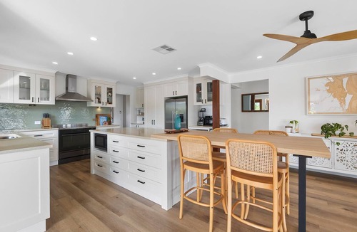 Mooloolaba House | Waterfront Retreat in the heart of Mooloolaba
