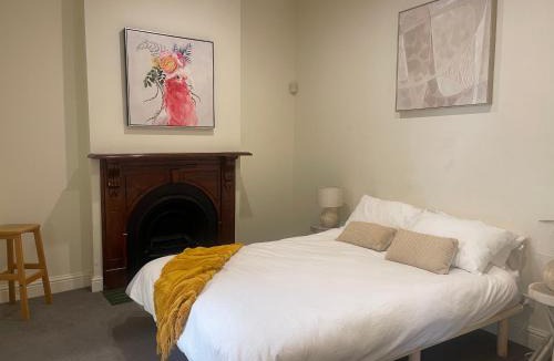 Battery Point House | Waterloo Cottage