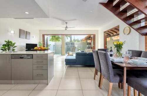 Port Douglas Villa | Watermark villa 1 with private pool - Near the beach