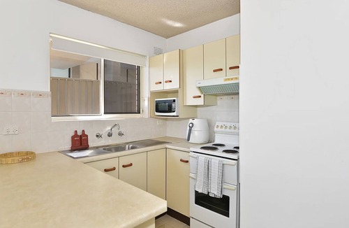 The Entrance Apartment | Waterviews on Marine - Apartment 1
