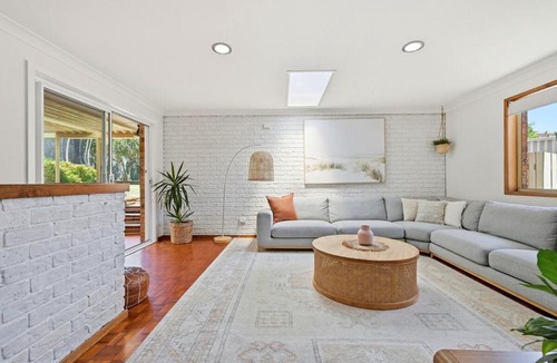 Port Macquarie House | Watonga Coastal Retreat - beach shops, pool, sauna