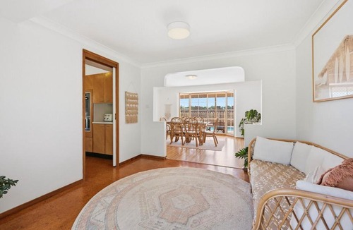 Port Macquarie House | Watonga Coastal Retreat - beach shops, pool, sauna