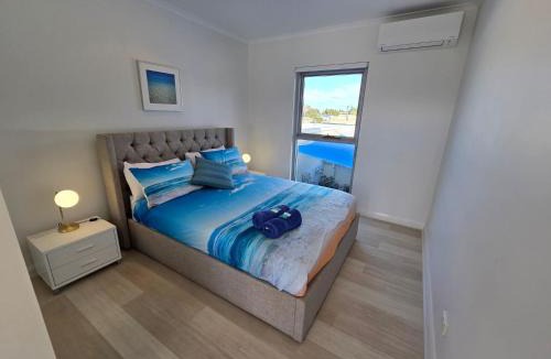 Jurien Bay House | Waves at Jurien, Villa 9-23 Dalton Street