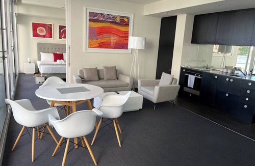 Walkerville Apartment | Welcome to Tasha’s Apartments in Walkerville