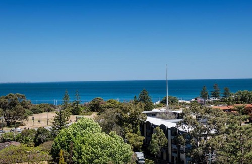 Mosman Park Apartment | WELL82 - Ocean Heights