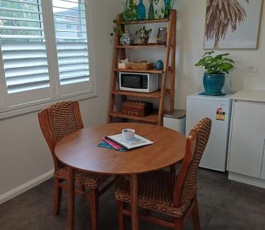 Bonny Hills Apartment | Weona