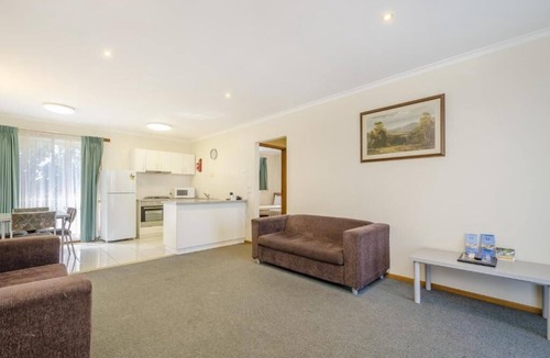 Werribee Hotel | Werribee Motel and Apartment